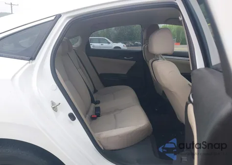 2018 Honda Civic Lx из США, поврежденный, VIN 19XFC2F55JE209324